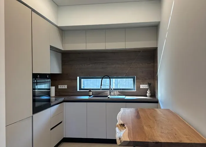 Aelia Corinth Casa de Férias Kokkónion